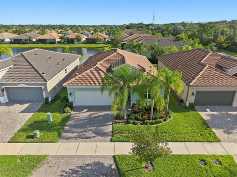 5124 HIGHLAND POINTE COURT