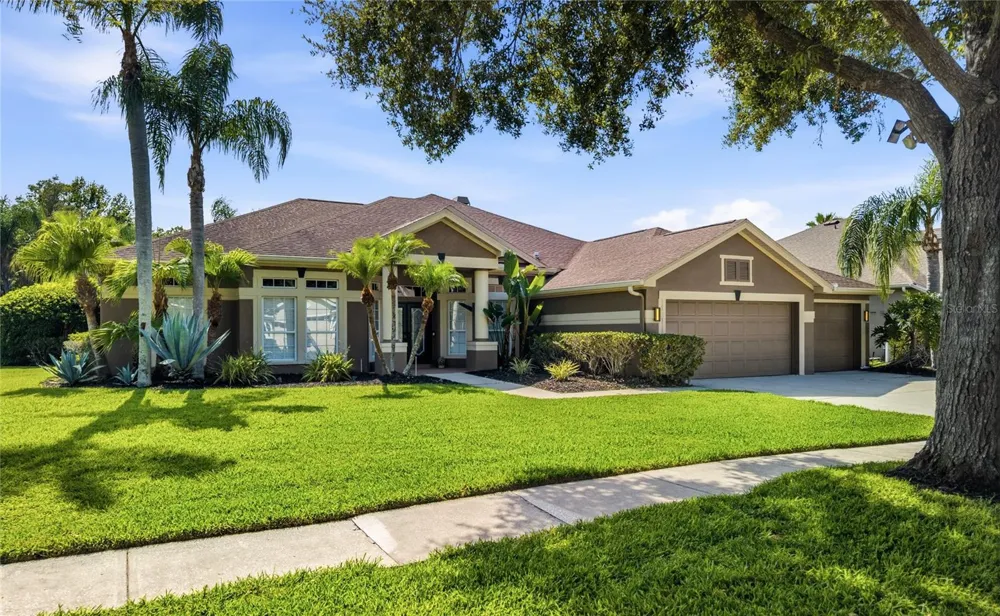 5522 REFLECTIONS BOULEVARD Lutz, FL 33558