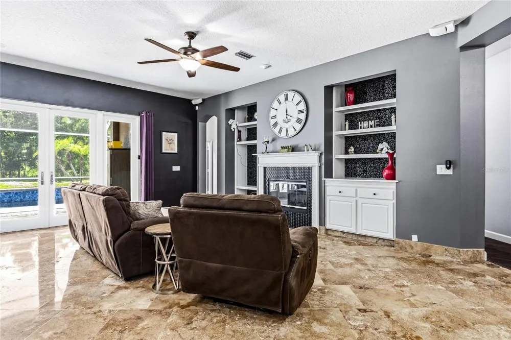 5522 REFLECTIONS BOULEVARD Lutz, FL 33558