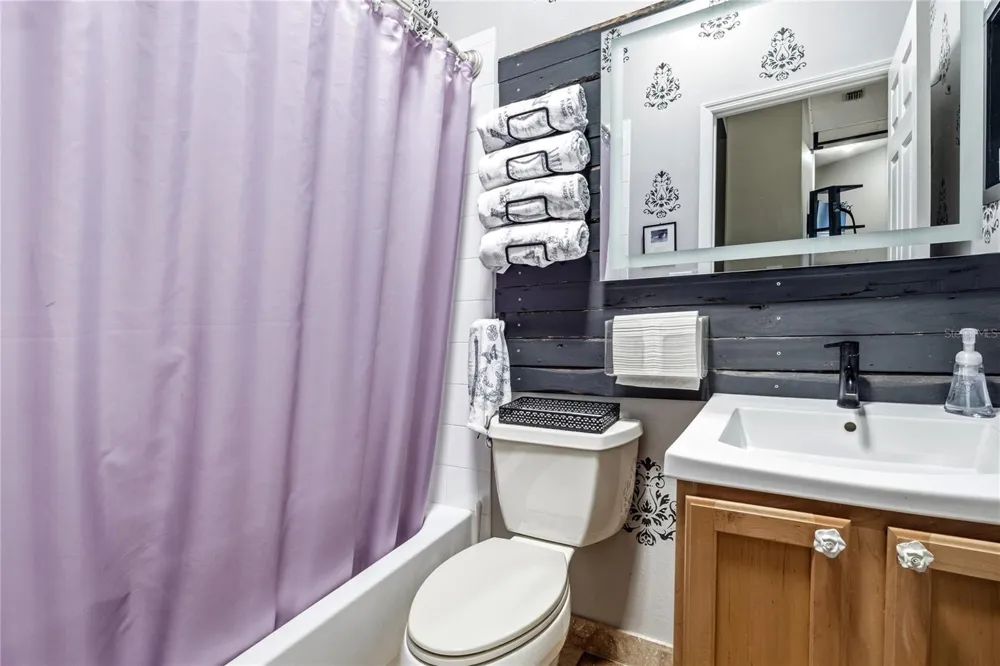 5522 REFLECTIONS BOULEVARD Lutz, FL 33558