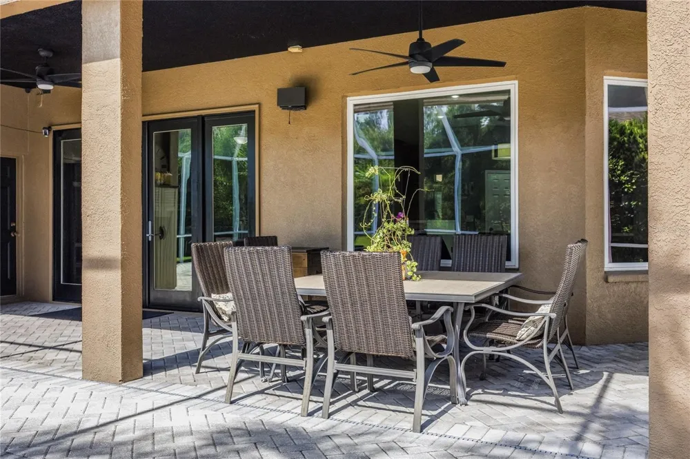 5522 REFLECTIONS BOULEVARD Lutz, FL 33558