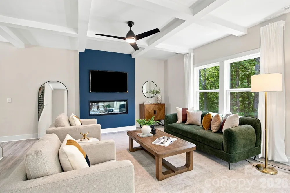 402 North Street Dallas, NC 28034