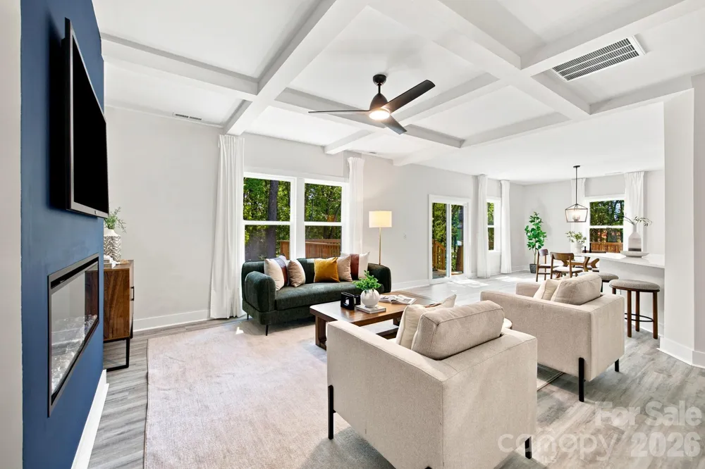 402 North Street Dallas, NC 28034