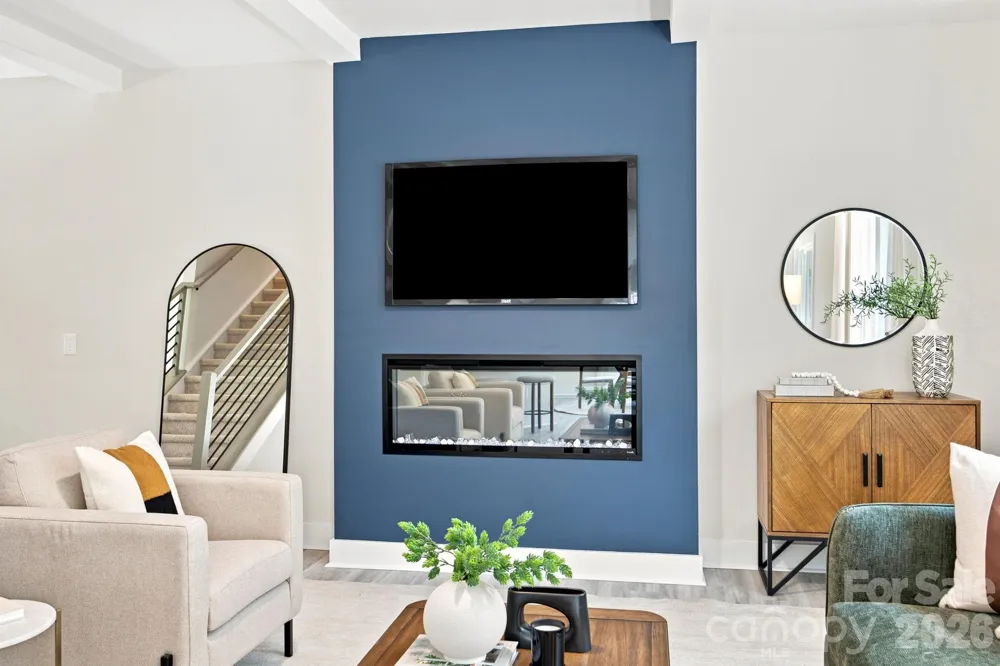 402 North Street Dallas, NC 28034