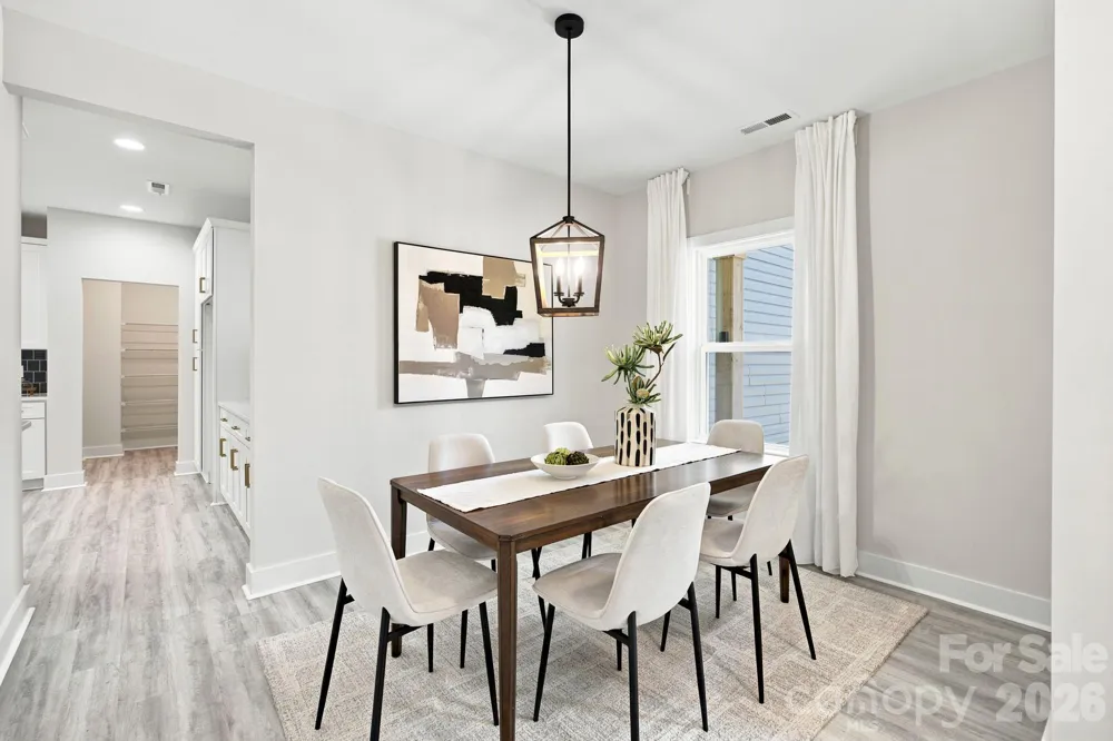 402 North Street Dallas, NC 28034