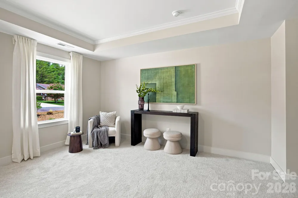 402 North Street Dallas, NC 28034