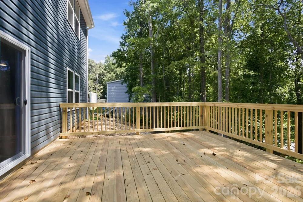 402 North Street Dallas, NC 28034