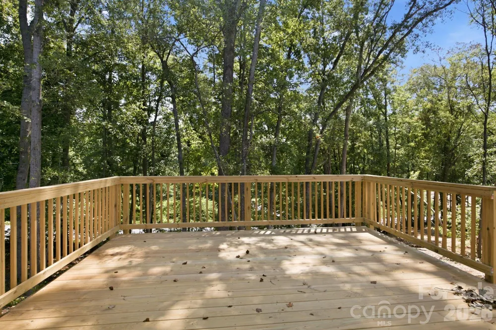 402 North Street Dallas, NC 28034