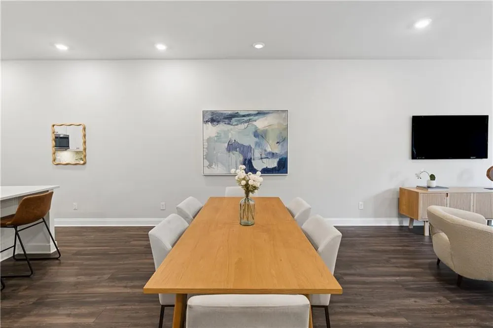 857 Constellation Drive Decatur, GA 30033