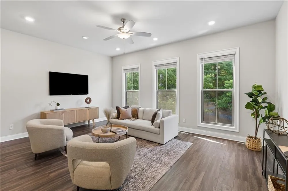 857 Constellation Drive Decatur, GA 30033