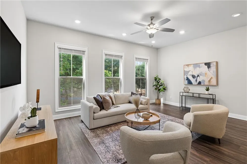 857 Constellation Drive Decatur, GA 30033