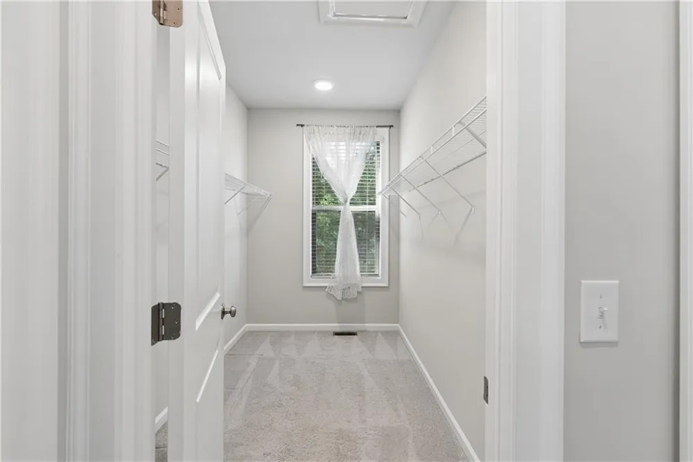 857 Constellation Drive Decatur, GA 30033