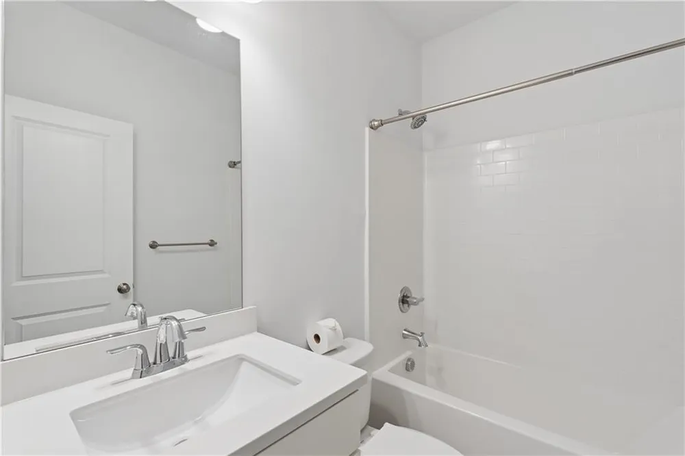 857 Constellation Drive Decatur, GA 30033