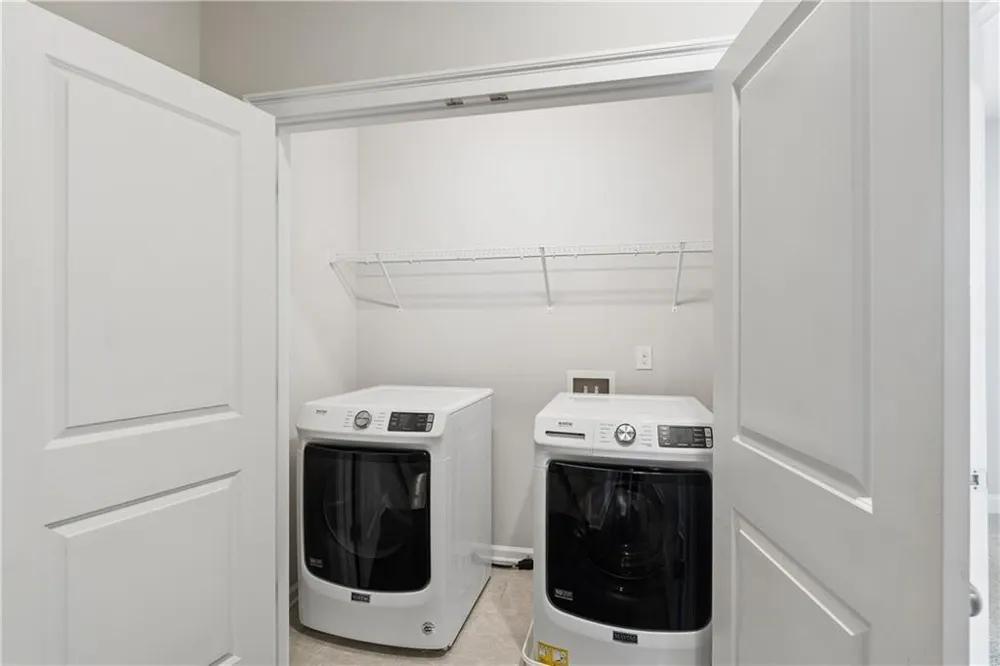 857 Constellation Drive Decatur, GA 30033