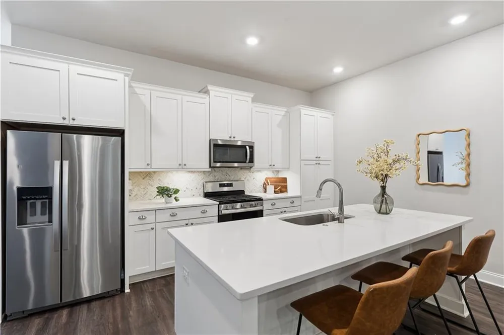 857 Constellation Drive Decatur, GA 30033