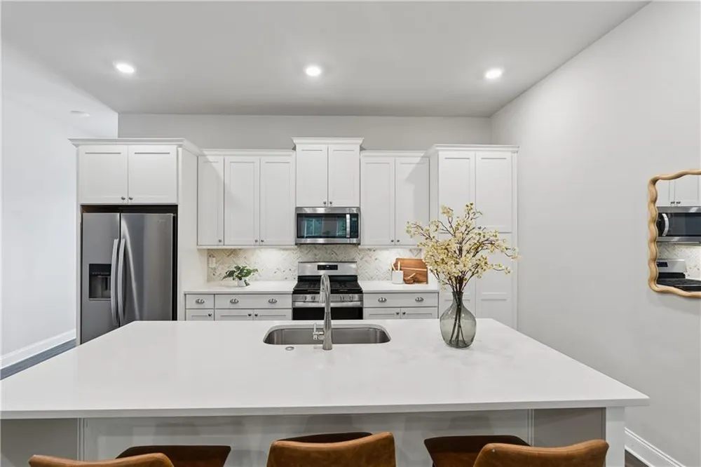 857 Constellation Drive Decatur, GA 30033