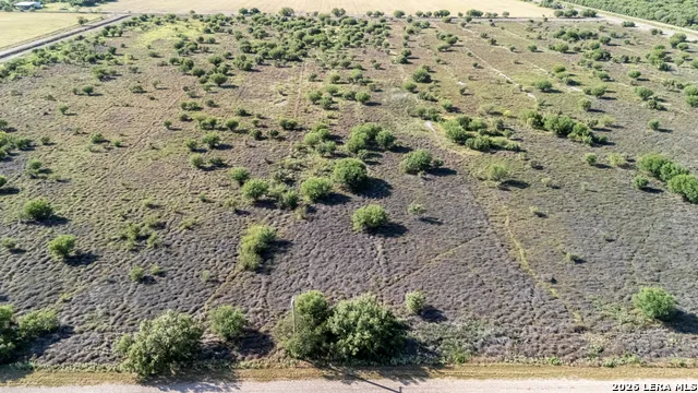 251 Lowe Rd. Quemado, TX 78877