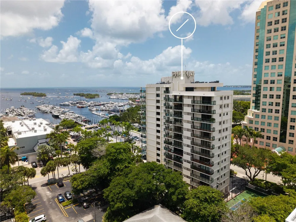 2575 S Bayshore Dr #5B Coconut Grove, FL 33133