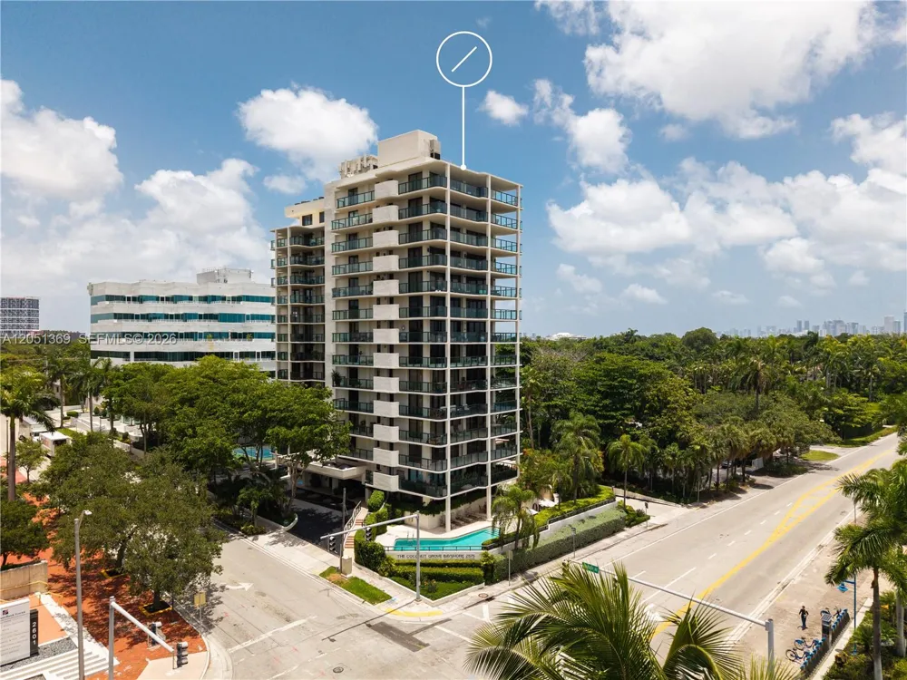2575 S Bayshore Dr #5B Coconut Grove, FL 33133