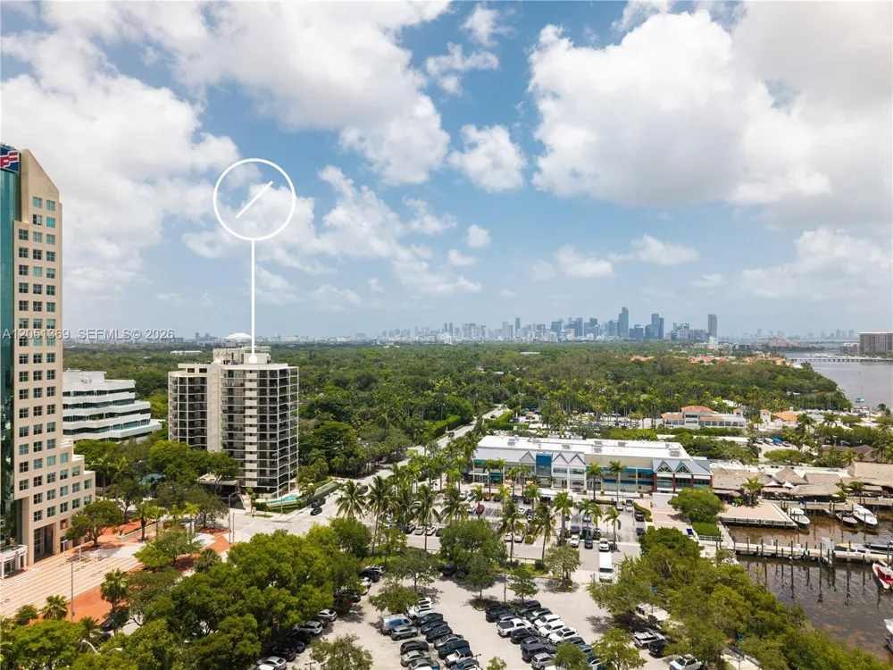 2575 S Bayshore Dr #5B Coconut Grove, FL 33133