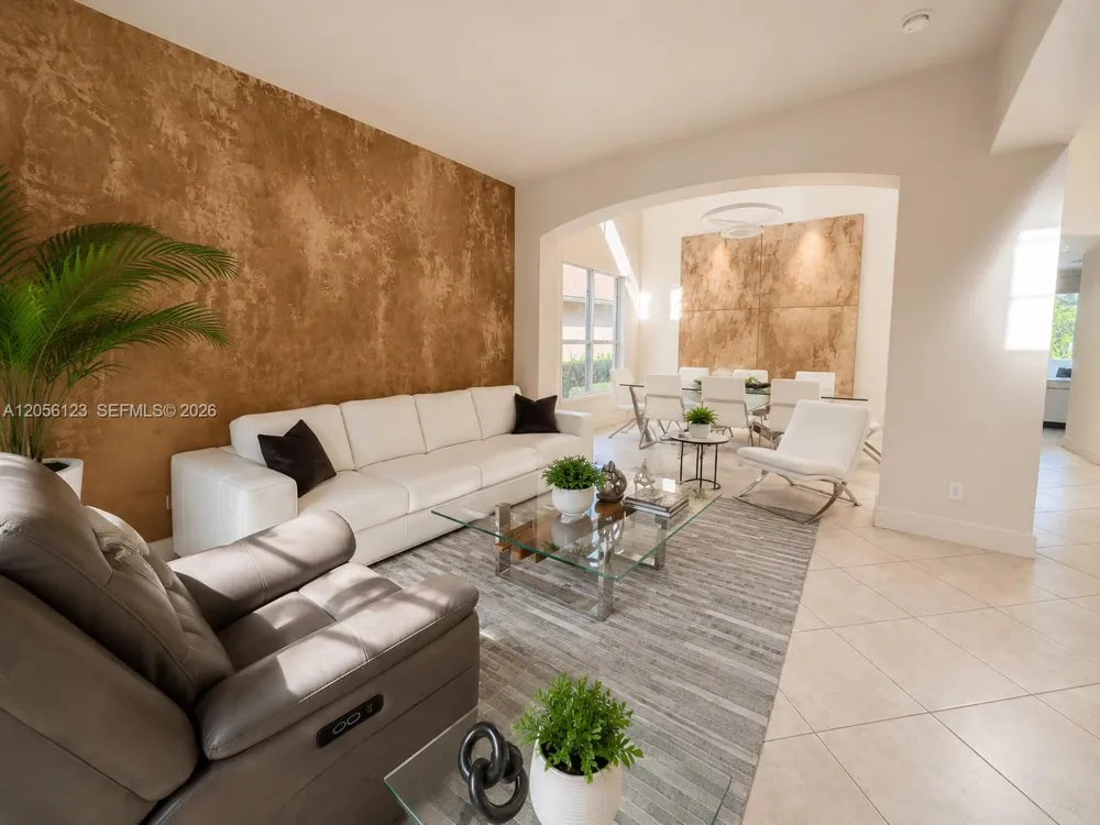 4415 E Whitewater Ave #0 Weston, FL 33332