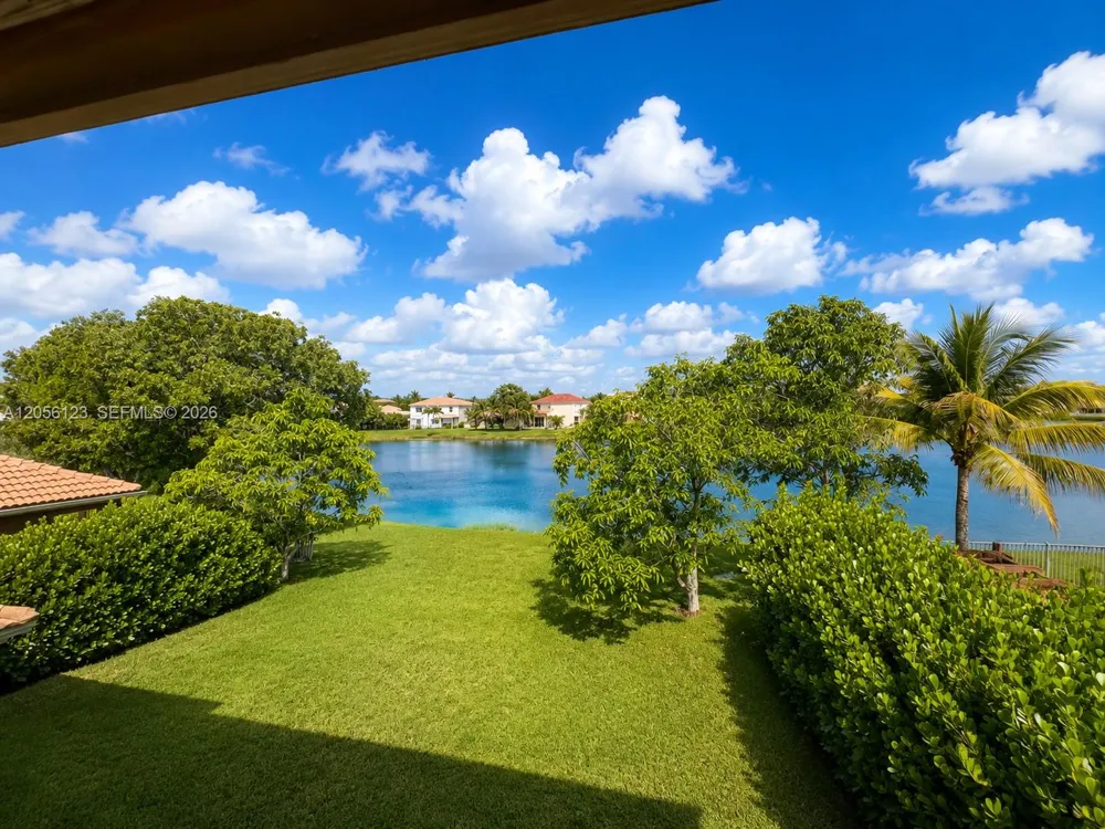 4415 E Whitewater Ave #0 Weston, FL 33332