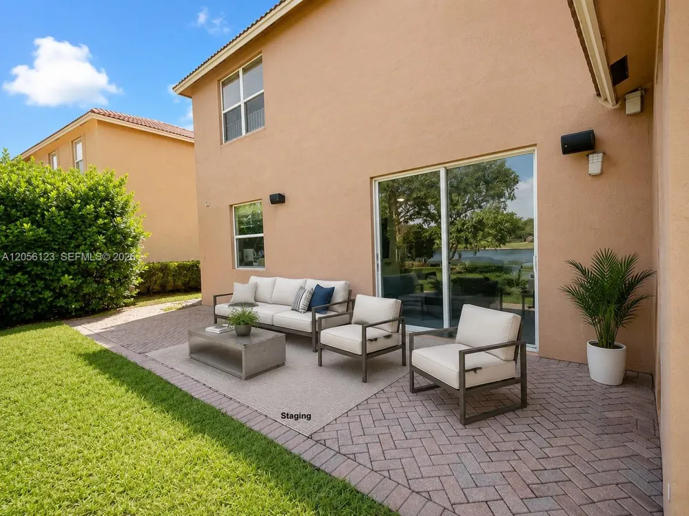 4415 E Whitewater Ave #0 Weston, FL 33332