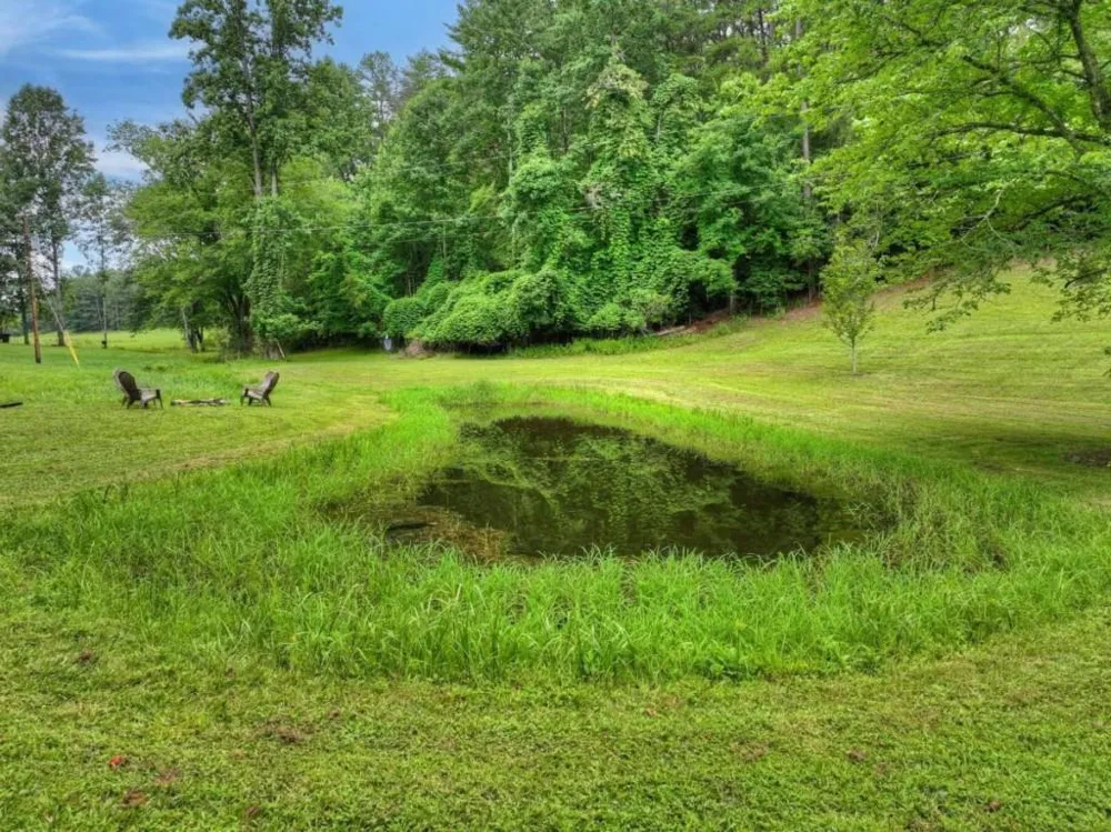355 Happy Valley Lane Morganton, GA 30560