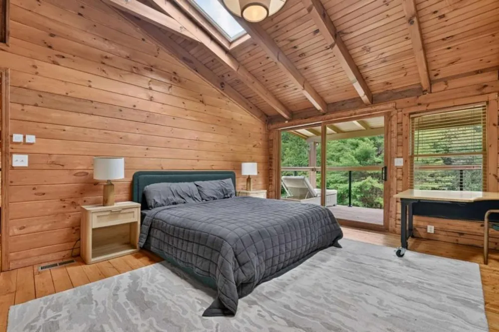 355 Happy Valley Lane Morganton, GA 30560