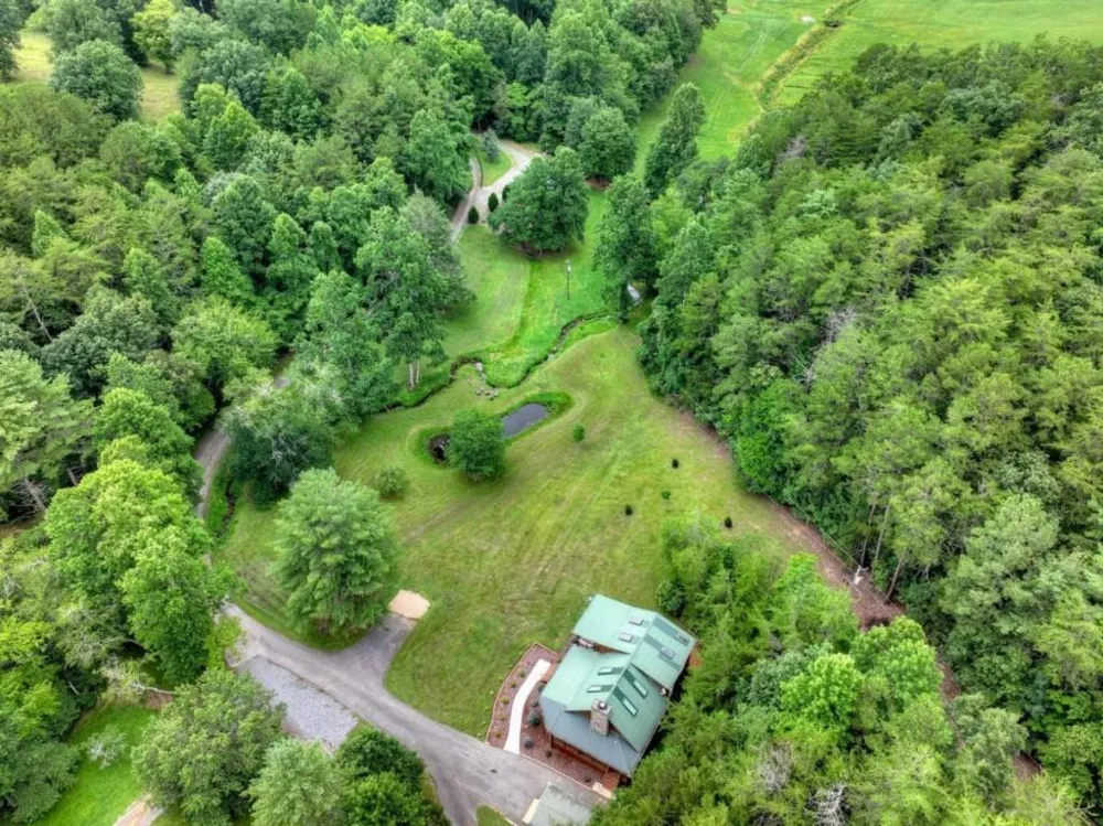 355 Happy Valley Lane Morganton, GA 30560