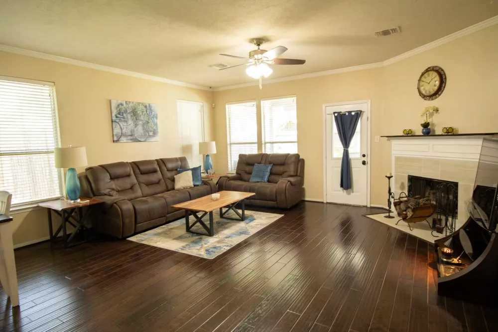 901 Bay Area Boulevard League City, TX 77573