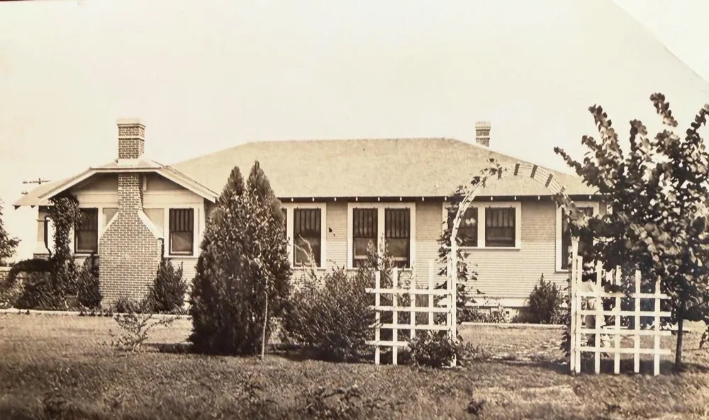 918 S Madison Street La Grange, TX 78945