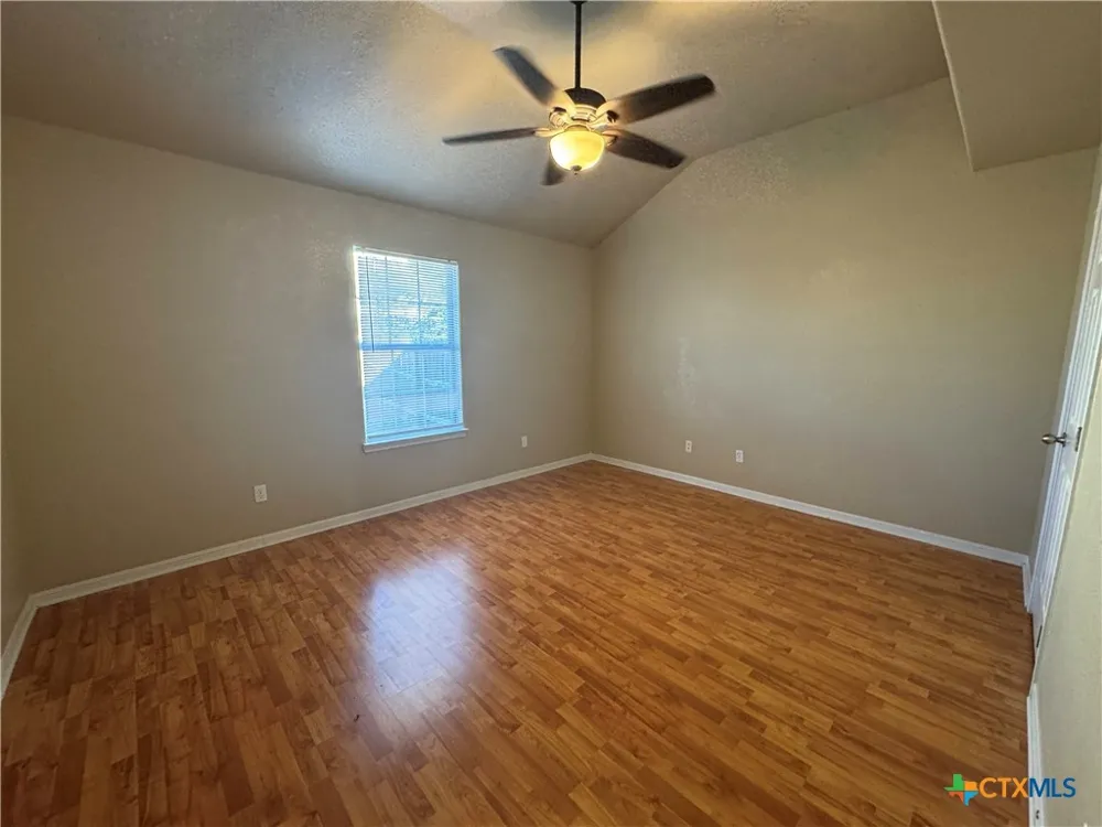 3003 Baldwin Loop Killeen, TX 76549