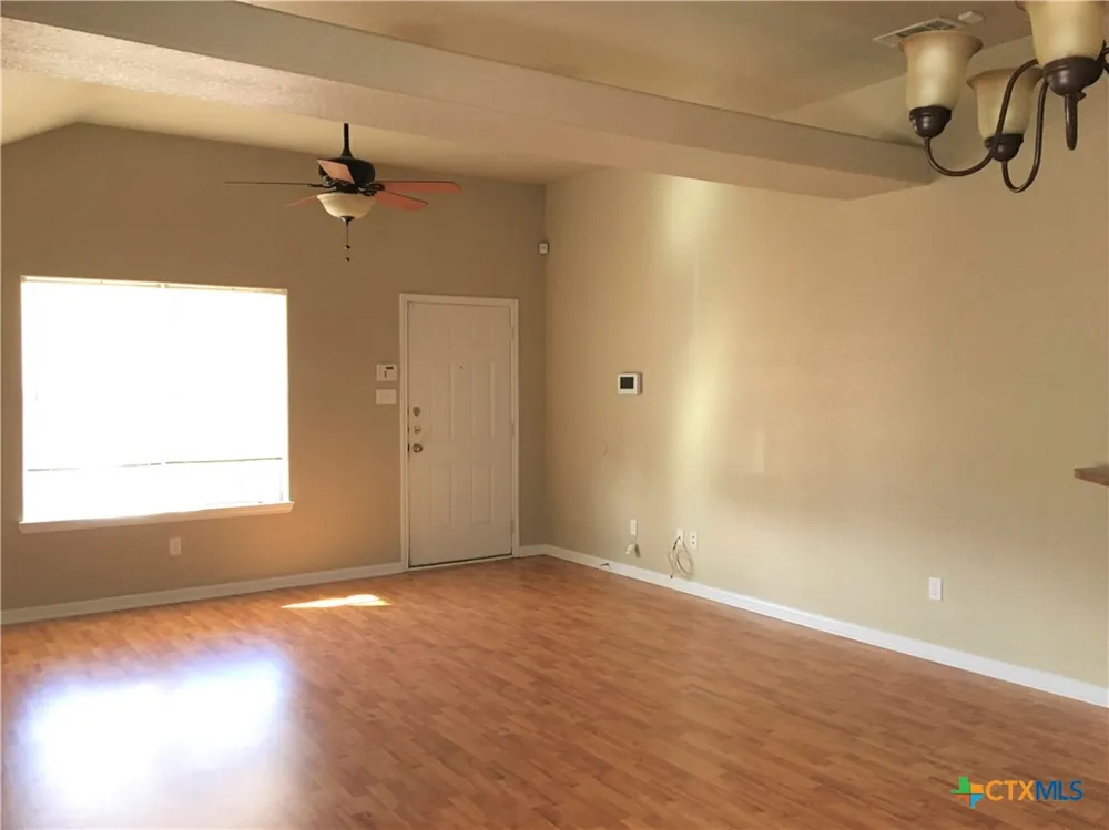 3003 Baldwin Loop Killeen, TX 76549