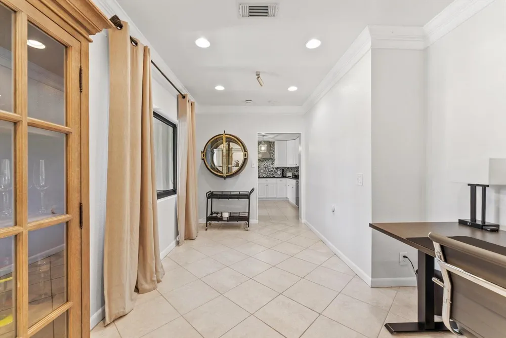 728 NE 9TH AVENUE Boynton Beach, FL 33435