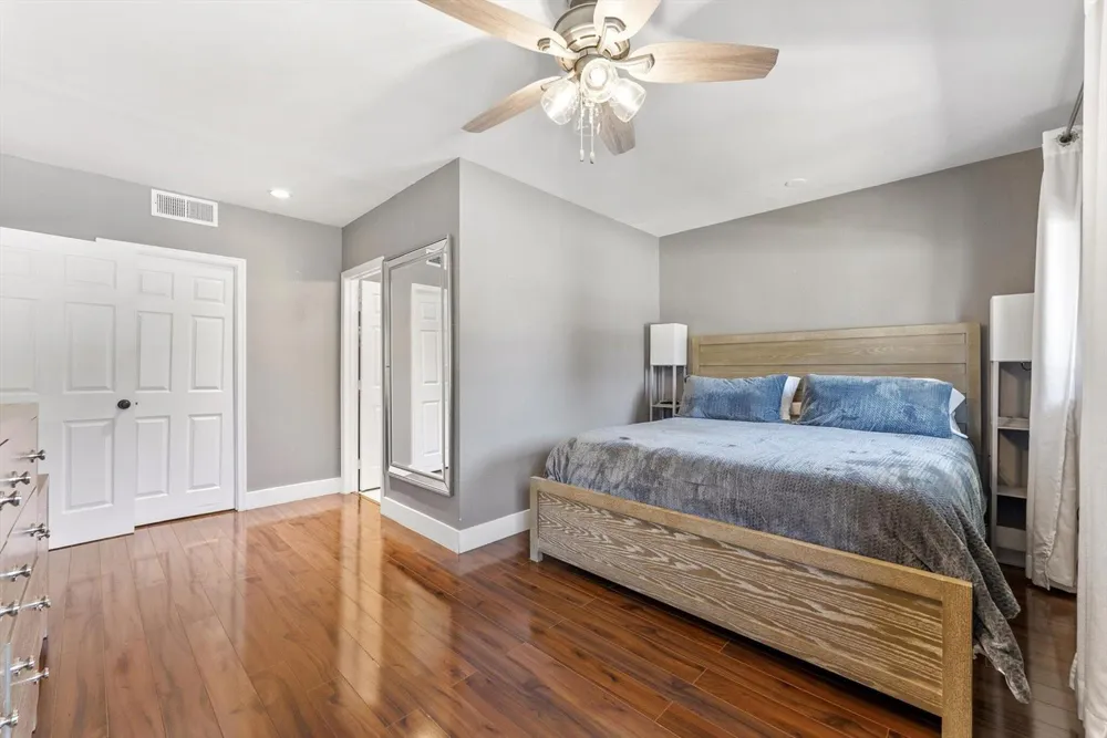 728 NE 9TH AVENUE Boynton Beach, FL 33435