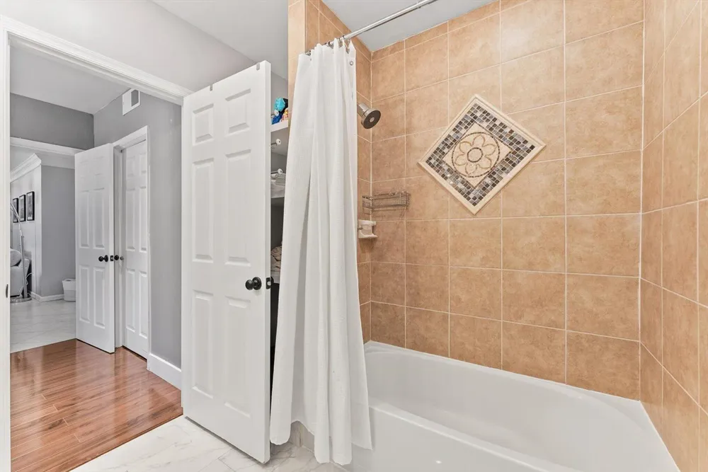 728 NE 9TH AVENUE Boynton Beach, FL 33435