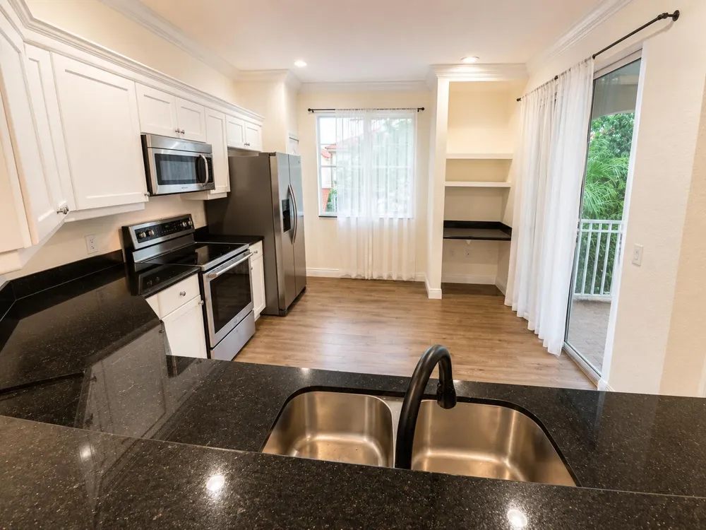 11023 Legacy Lane #301 Palm Beach Gardens, FL 33410