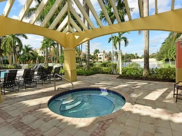 11023 Legacy Lane #301 Palm Beach Gardens, FL 33410