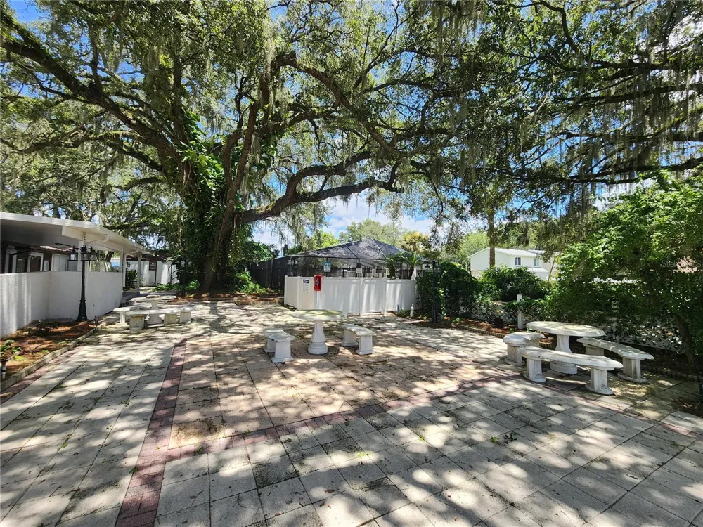 39132 COUNTY ROAD 54 #2152 Zephyrhills, FL 33542