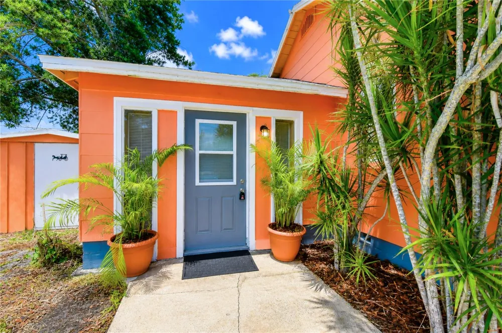 5509 15TH AVENUE S Gulfport, FL 33707
