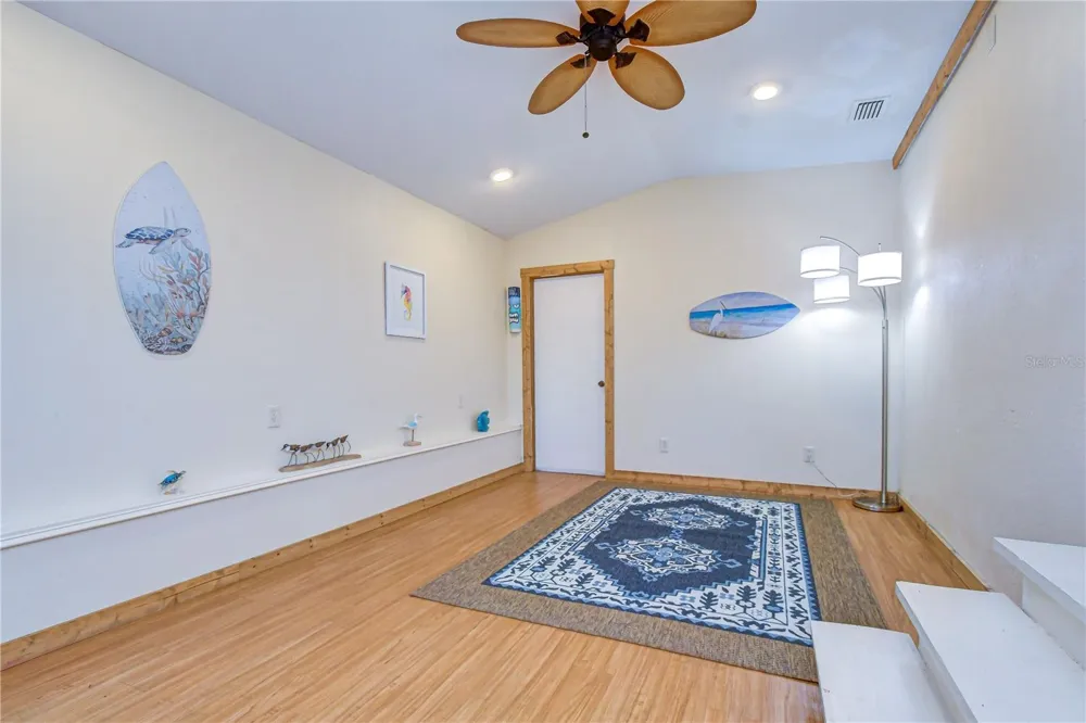 5509 15TH AVENUE S Gulfport, FL 33707