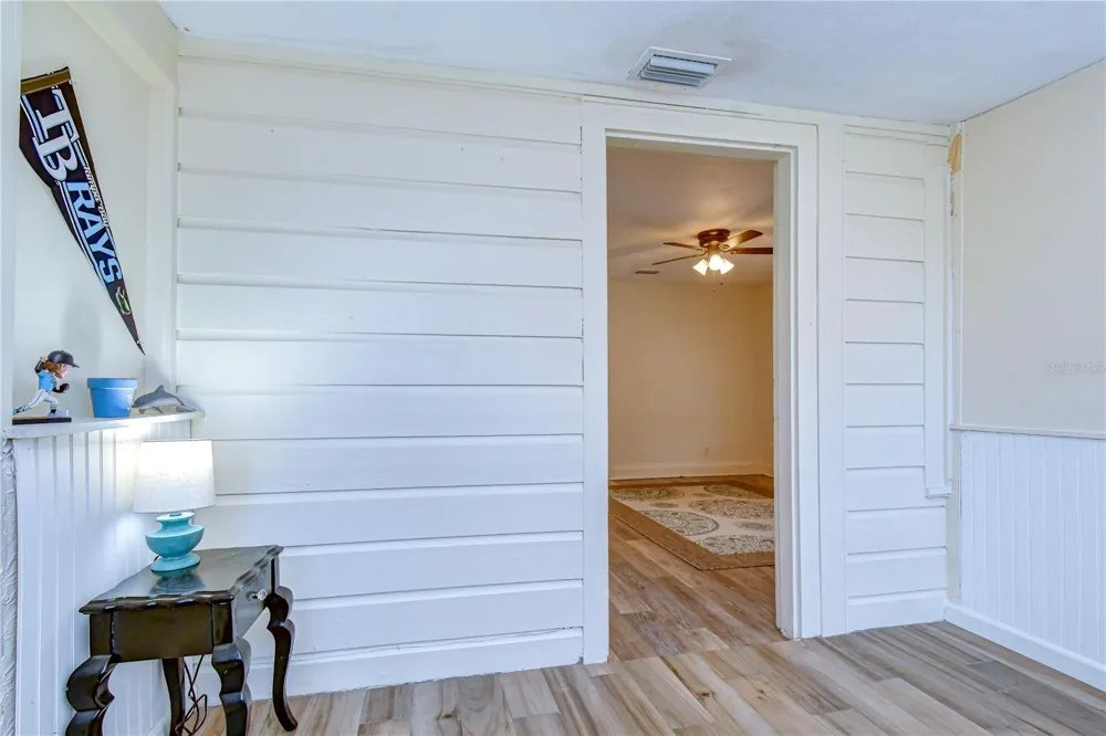 5509 15TH AVENUE S Gulfport, FL 33707