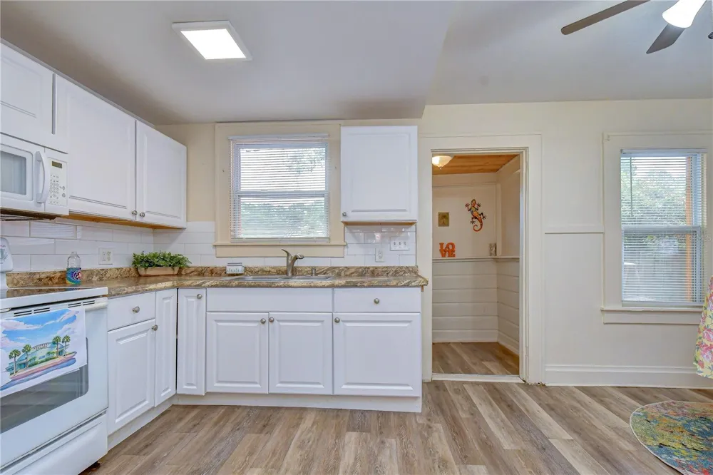 5509 15TH AVENUE S Gulfport, FL 33707