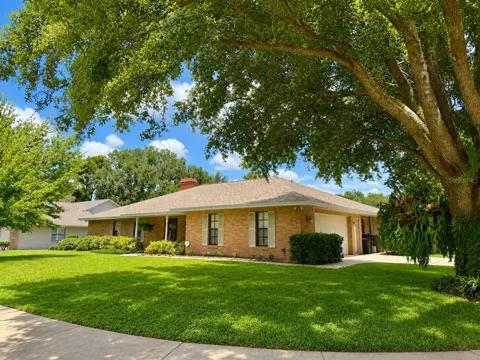 411 SUMMIT CHASE DRIVE