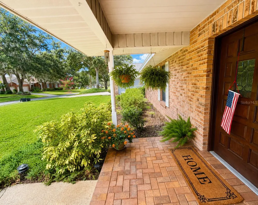 411 SUMMIT CHASE DRIVE Valrico, FL 33594