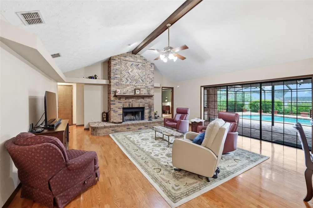 411 SUMMIT CHASE DRIVE Valrico, FL 33594