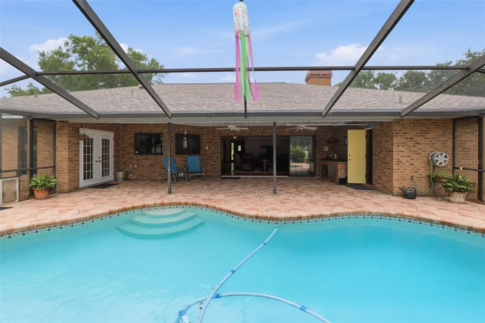 411 SUMMIT CHASE DRIVE Valrico, FL 33594