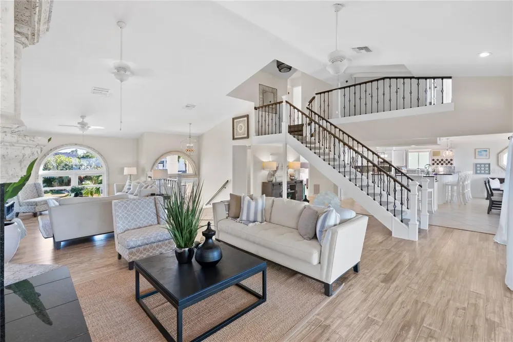 255 46TH AVENUE St Pete Beach, FL 33706