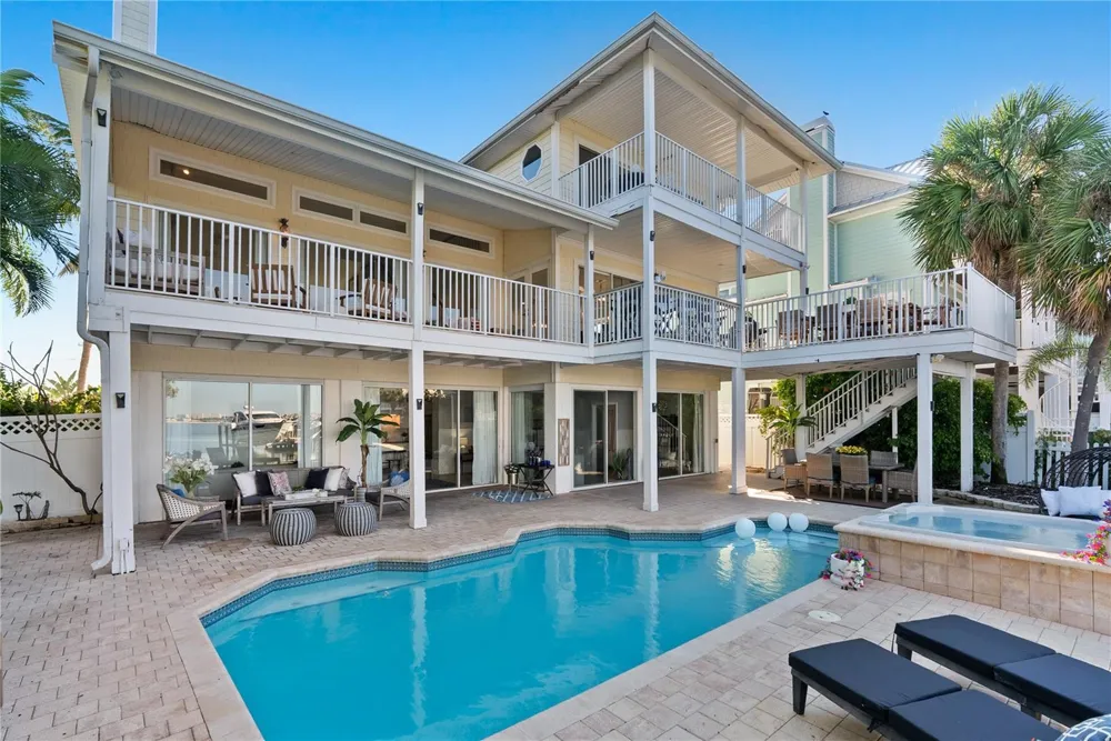 255 46TH AVENUE St Pete Beach, FL 33706